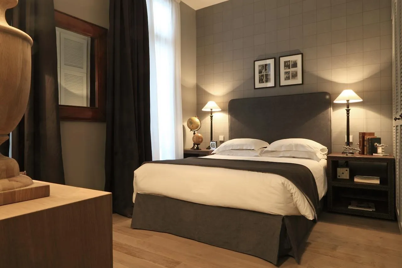 פריז New Hotel Roblin 4*,  צרפת