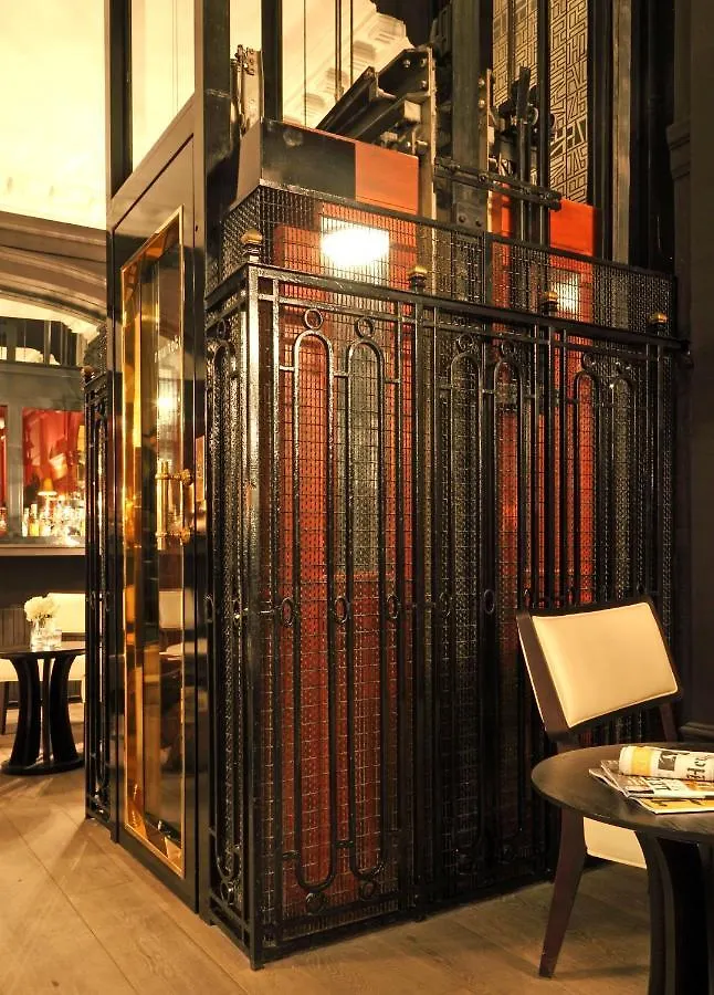 New Hotel Roblin Paris