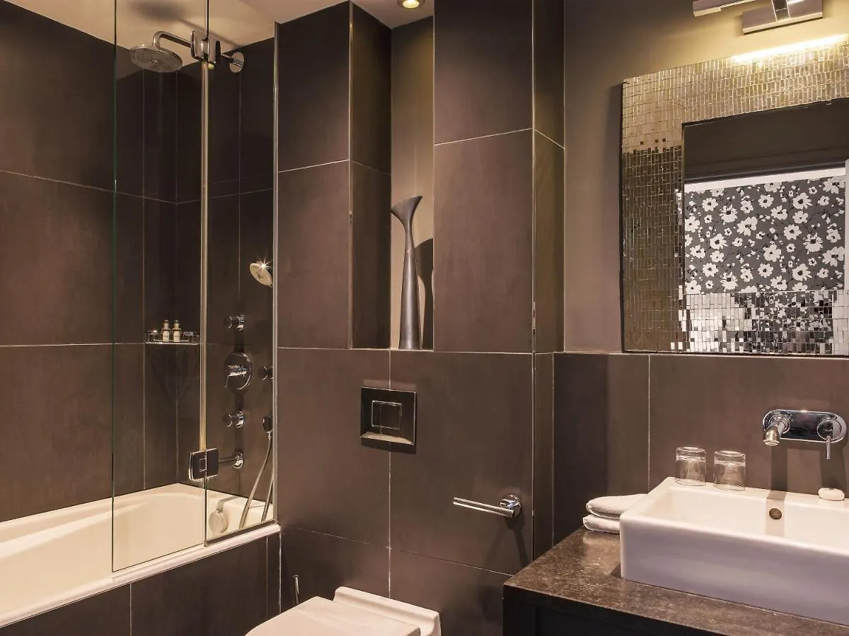 New Hotel Roblin Paris